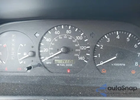 2001 Toyota Camry Le z USA, uszkodzony, nr VIN JT2BG22K510545653